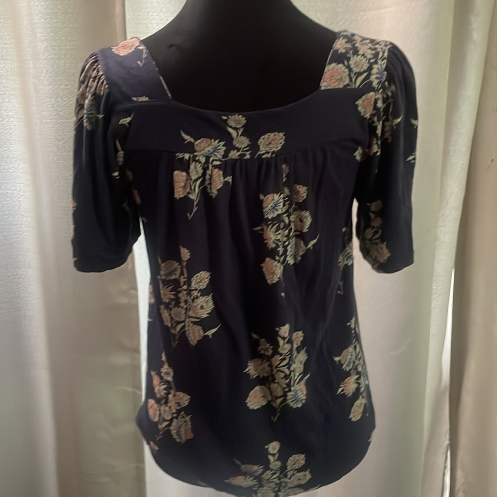 Lucky Brand XS top, EUC. - Picture 2 of 5